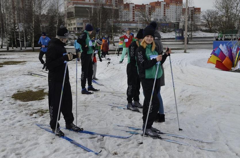 Студенты и сотрудники ГГТУ имени П.О.Сухого приняли участие во «Всебелорусской студенческой лыжне–2019»