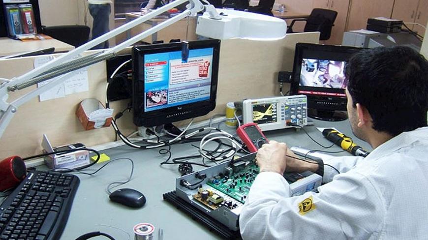 Специальность электроника и наноэлектроника кем работать. Электроника и наноэлектроника. Электроника и наноэлектроника специальность. Профессия инженер электроник. Электроника в военной сфере.